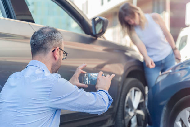 Professional Sr22 Insurance technician working in Whiting, IN